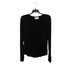 Modern Citizen Elegant Black Long Sleeve Tee